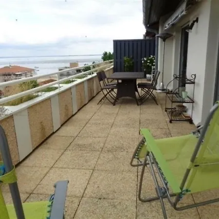 - 86 Appartement Arcachon